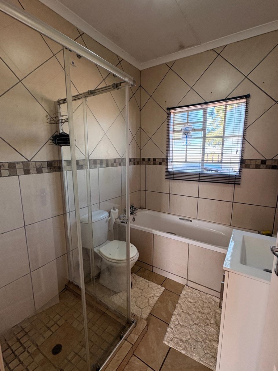 2 Bedroom Property for Sale in Stilfontein Ext 4 North West